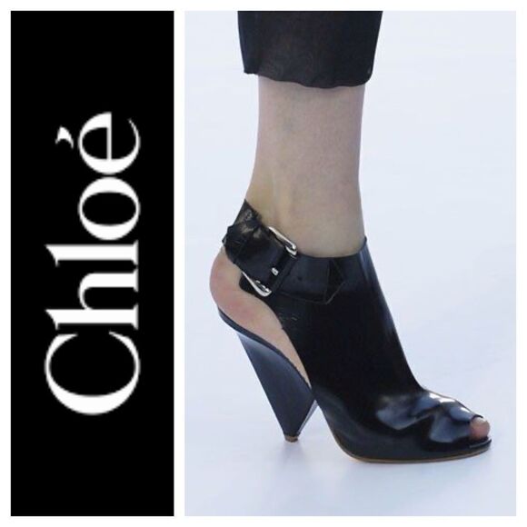 Chloe Black Patent Leather Peep-Toe Buckle Accent Heels - Picture 1 of 14